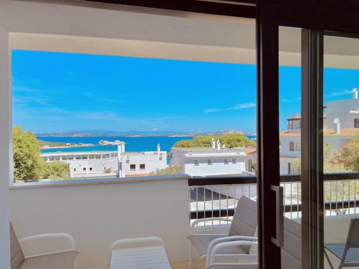 Sea View Rena Bianca