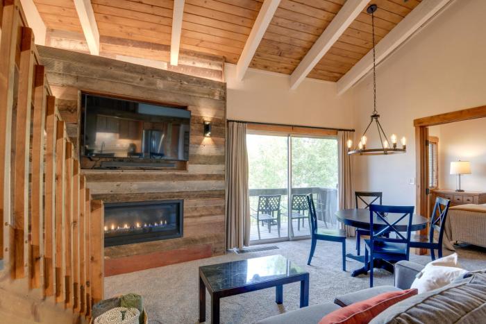 Ski-InSki-Out Steamboat Condo w Slope-Side Views