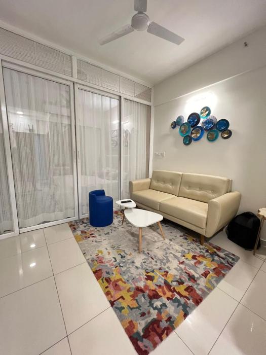 Cozy 1bhk in l&t next to mall of Asia