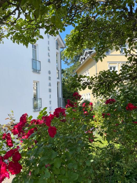 Villa Granitz Appartement FeWo 21 in Göhren - nur paar Schritte bis zum Strand