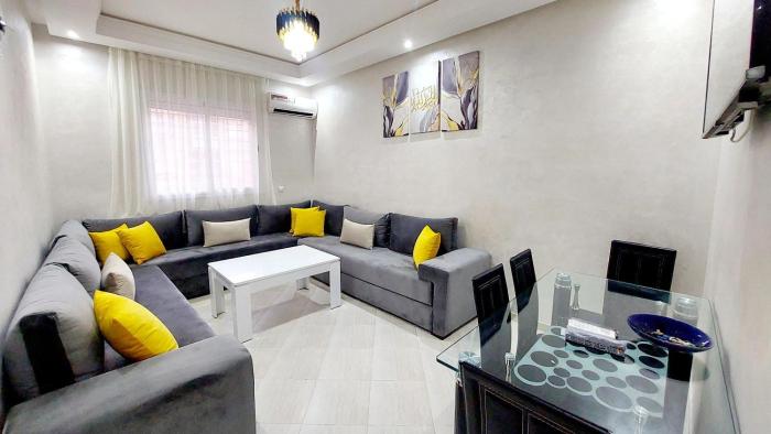 Modern family apartment near airport