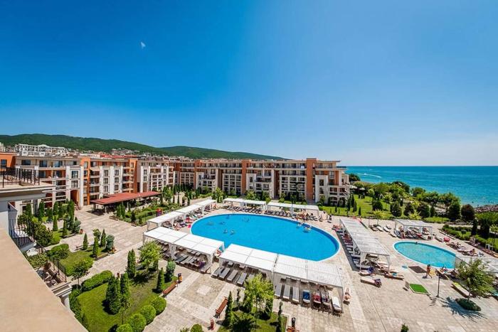 Prestige Fort Beach Mer dAzur studio B5 with free parking