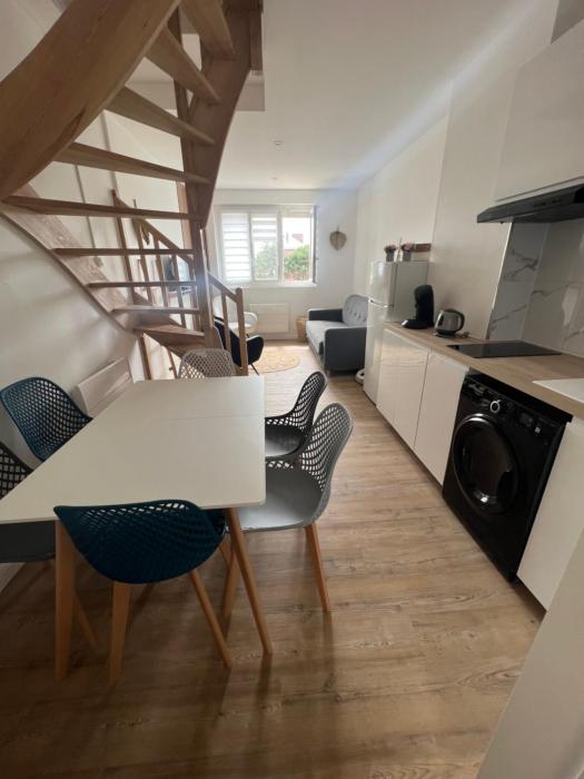 Appartement 2 chambres proche plage , centre ville , phare