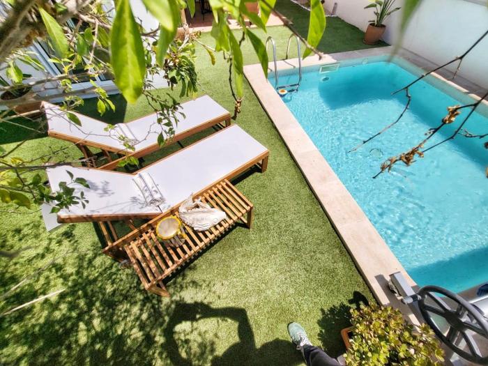 Tropical House in Cabanas and Conceição de Tavira