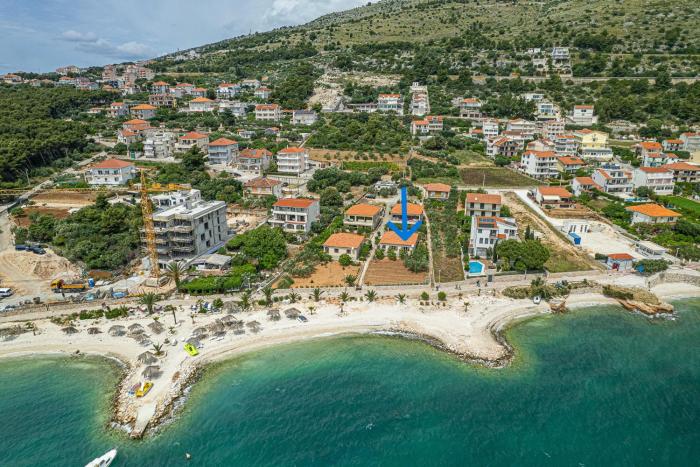 Residence G Holiday Home