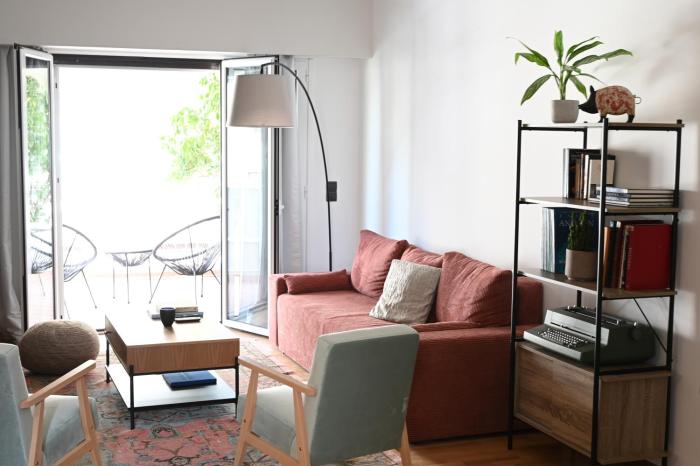 Stylish and spacious apartment in cool area