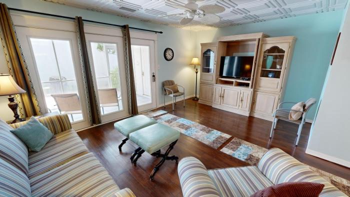 Misty Cove 113- by Holiday Isle Properties