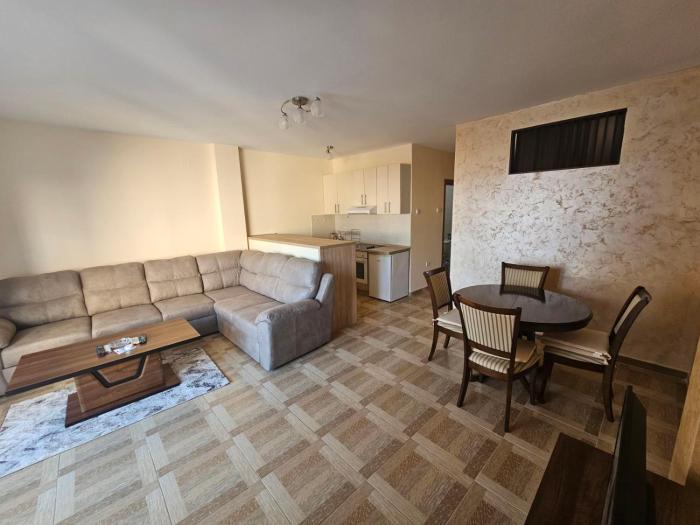 Luka Apartments