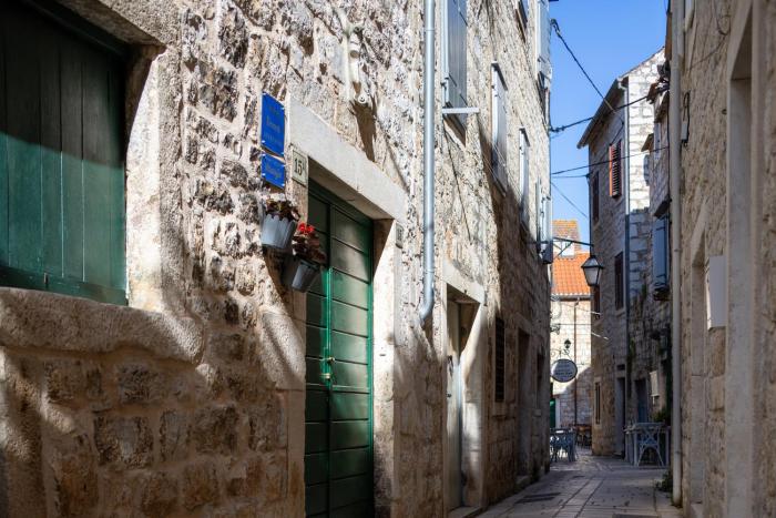 Apartments by the sea Stari Grad, Hvar - 22052