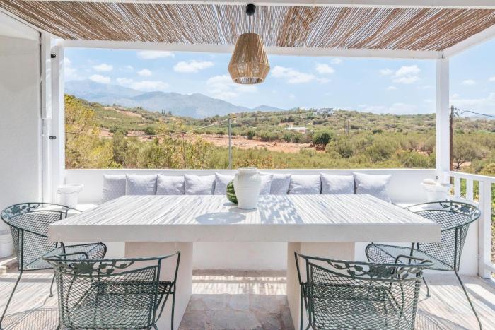 Selena Seaview Villa