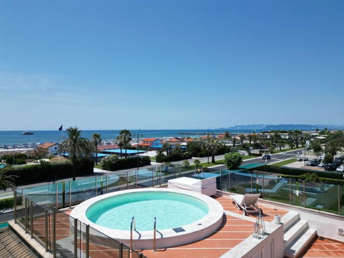 Casa Magniflex - Sea view Flat with Swimming pool