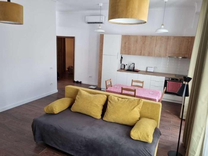 TBs apartment