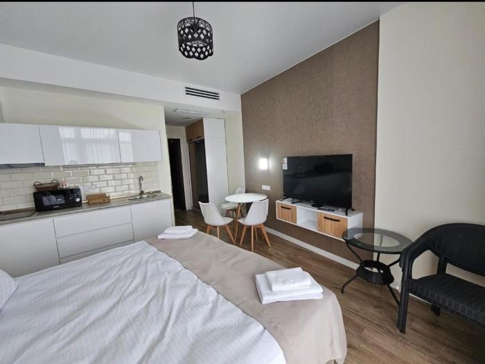 1412-Batumi - Studio See view