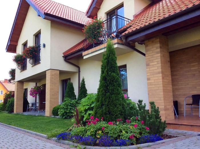 Villa Aura