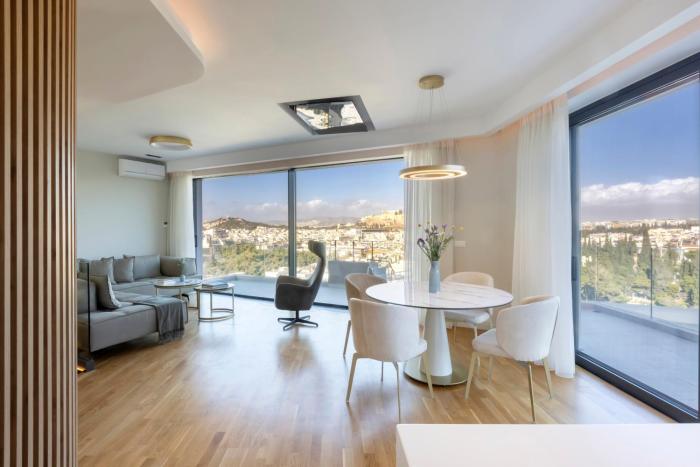 Elegant Penthouse Acropolis View