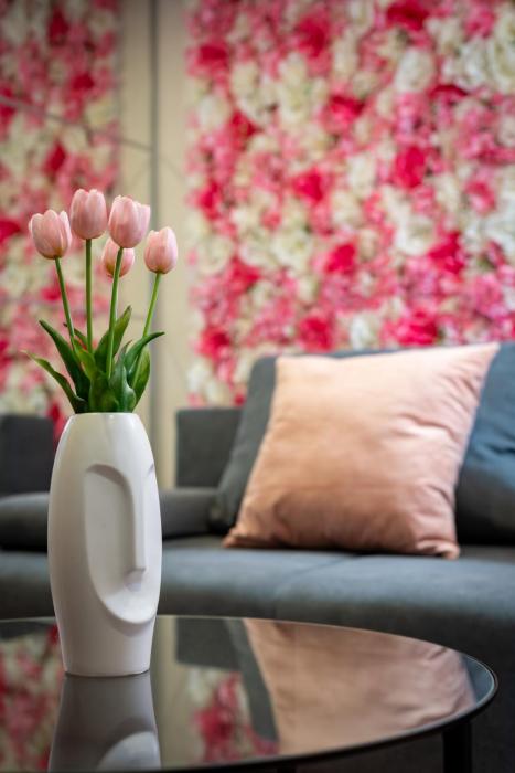 Rose Garden Apartment