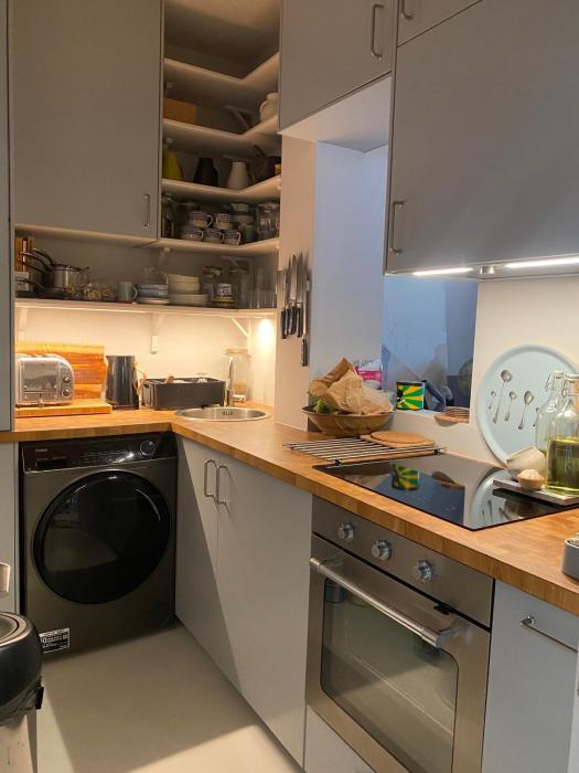 Charming 2BD Hideaway - Caledonian Road Camden!