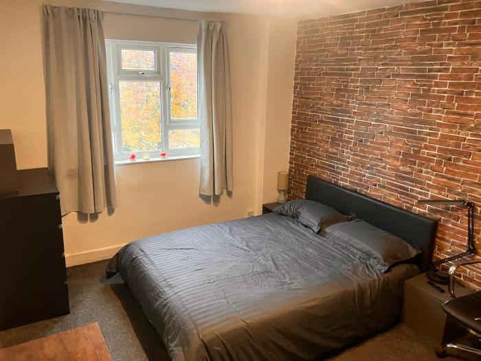 Spacious 1BD Flat - 4 mins to Regents Canal!