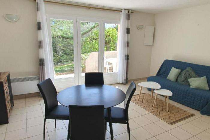 Studio 30 m2 proche de Porticcio et dAjaccio