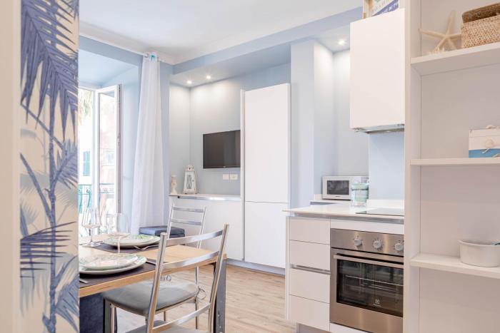 H11 CASA CAMILLA Centro - Sanremo