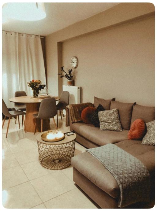 Rosemary modern house in the city center