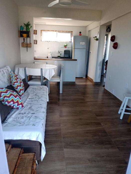 Apartamento a uma quadra da praia