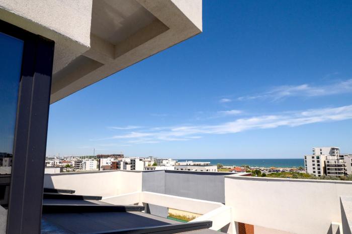 Aquarium Residence Penthouse 7