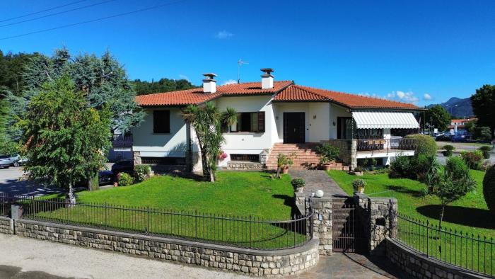 Villa Fiorita a Puegnago - BGL