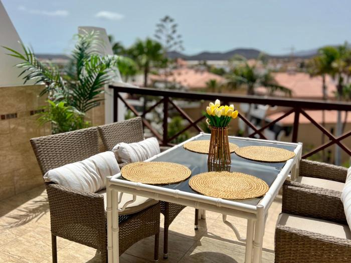 Penthouse in Golf del Sur 2