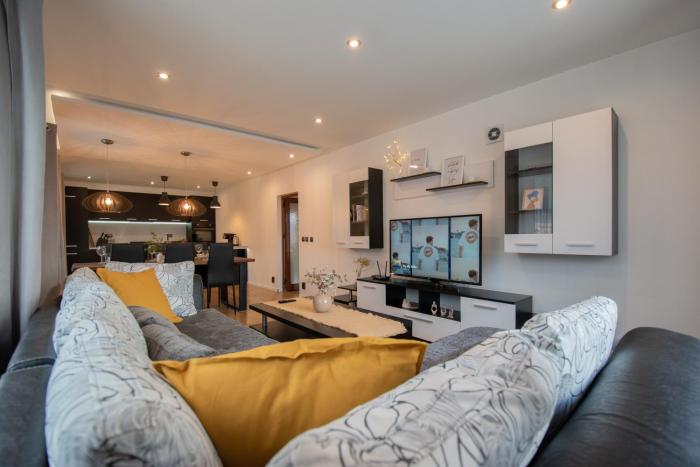 Hyggemate - 2 Bed Room Warm Stay in Sarnitsa