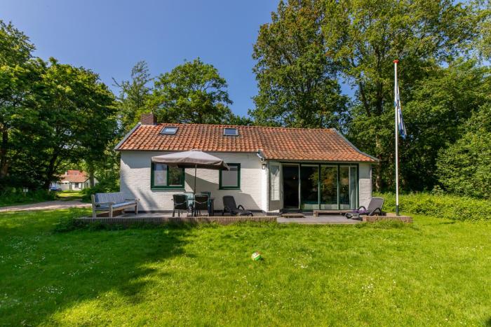 Fijne vakantiewoning bij strand Vrouwenpolder De Alk