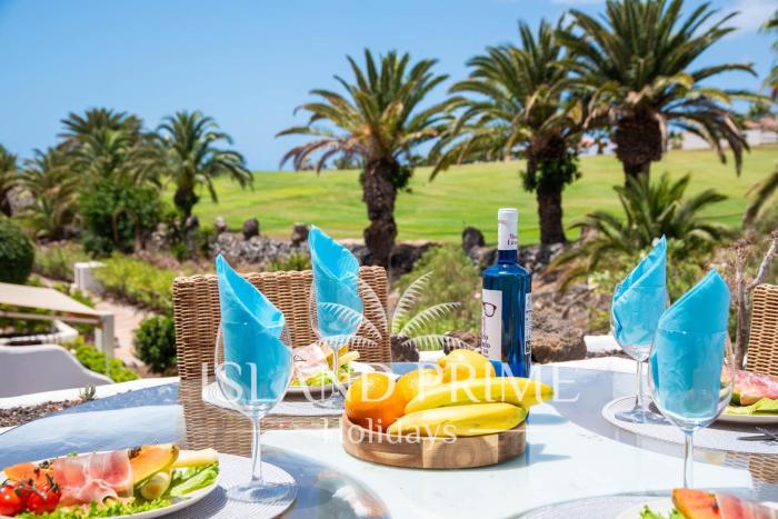 Golf Views Terrace with Heated Pool AR115