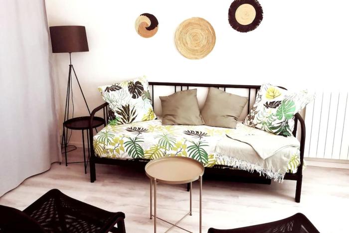 Studio coquet avec vue