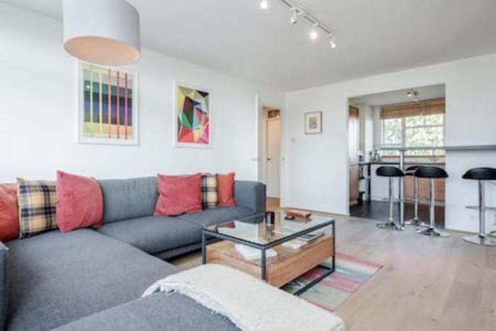 Spacious 2bed in top location Holland Park-N Hill