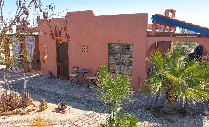 Casita Playa Azul - El Dorado Ranch Studio Rental