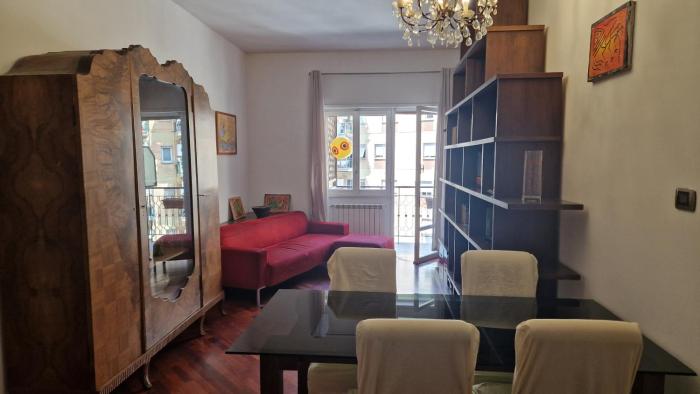 Via Tiburtina vicino Università e Stazione intero appartamento per la tua vacanza a Roma