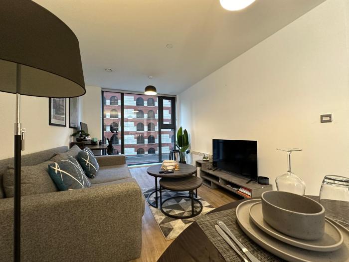 Cozy City Centre Apartment with Free Gym and Free Coffee