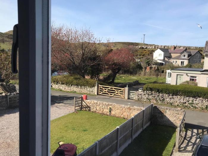 Great Orme Cottage The best of rural and coast