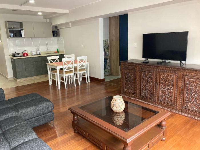 Apartamento completo y cómodo en Av Pardo Miraflores