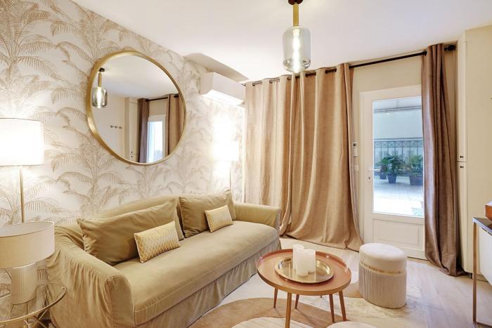 Apartment with terrace - Parc monceau