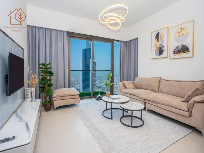 Top Floor Home with Amazing City Views 188BC-2