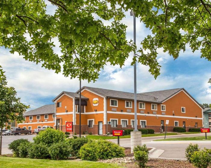 Econo Lodge Cedar Rapids South