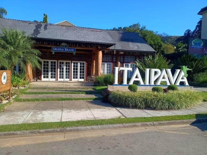 Itaipava Petropolis Granja Brasil Solar das Begonias