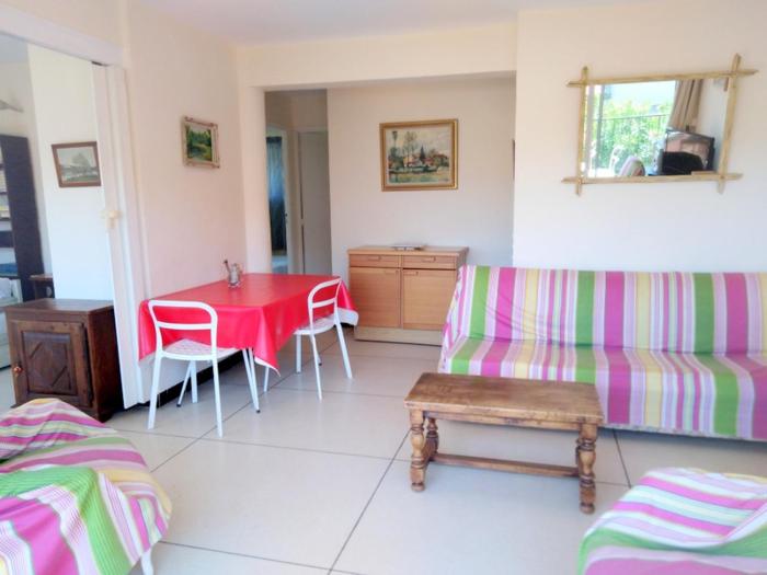 Gîte Strelizia (à 100m de la plage)