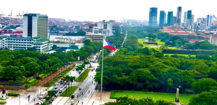 ETON BAYPARK MANILA by TRIPLE VIEW CONDOTEL