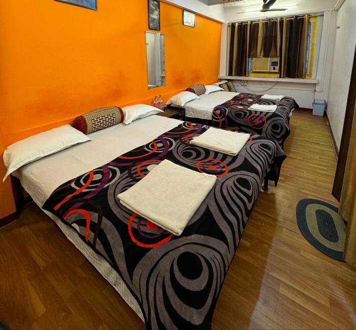 The Golden Lodge Varanasi