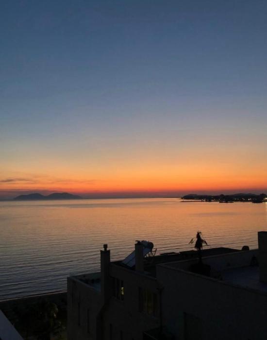 Cekodhima jack apartment lungomare