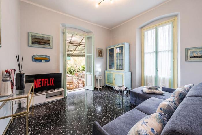 TERRAZZA PORTOFINO Splendido appartamento con piscina idromassaggio - PARCHEGGIO GRATIS