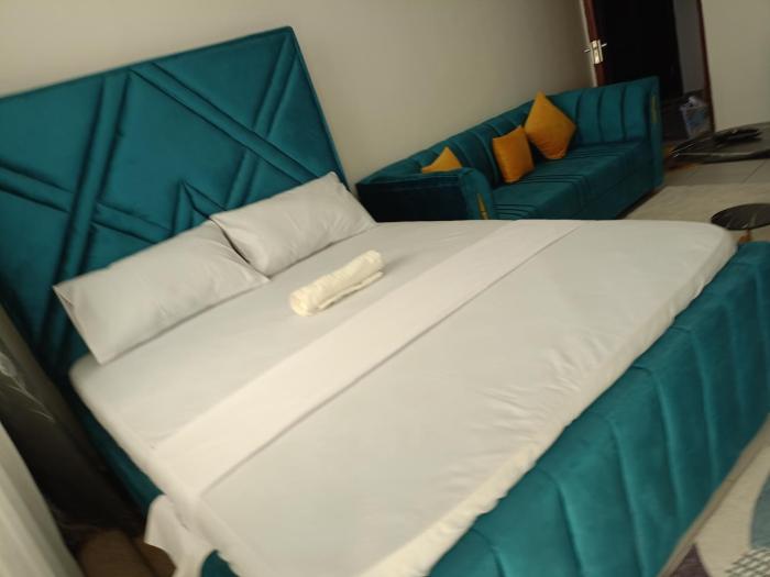 Biancaisbae properties