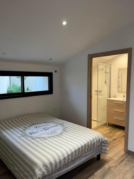 Chambre indépendante avec jardin - 100m de la mer